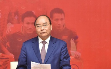 Thủ tướng Nguyễn Xuân Phúc gửi lời cảm ơn bầu Đức, bầu Hiển sau thành công của bóng đá Việt Nam tại SEA Games 30