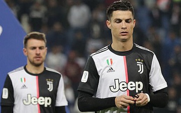 Tháo bỏ huy chương nhanh hơn cả “người yêu cũ trở mặt”, Ronaldo bị fan chỉ trích không thương tiếc