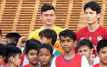 Văn Lâm có trận đấu ra mắt đội bóng mới trên đất Campuchia vào tối 09/02?