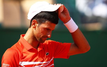 Sai lầm nối tiếp sai lầm, Djokovic bị tay vợt Nga hạ gục ở tứ kết Monte Carlo Masters