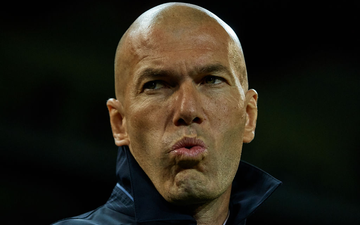 Zidane nhận thất bại đầu tiên ở nhiệm kỳ 2 khi Real Madrid thua bạc nhược Valencia