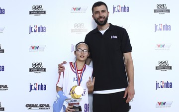 Tài năng "nhí" Linh Phùng vươn tới Jr.NBA thế giới