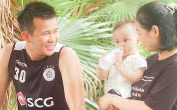 Ngắm gia đình nhỏ của thủ môn Hà Nội FC, nhận ra rằng tình yêu càng bình dị càng hạnh phúc