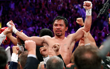 Huyền thoại Manny Pacquiao đánh như lên đồng ở tuổi 40, làm nhà vô địch bất bại người Mỹ phải câm lặng