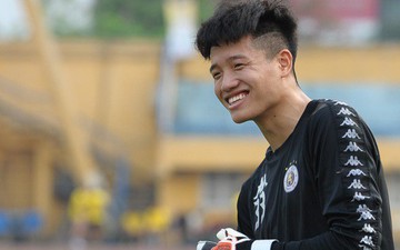 Quảng Nam muốn mượn Phí Minh Long nhưng Hà Nội FC không đồng ý vì... Bùi Tiến Dũng