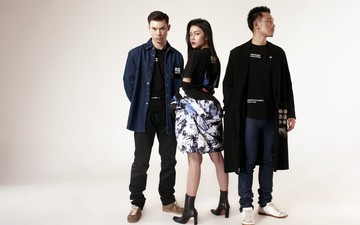 Vincent Nguyễn và Michael Soy khiến fan trụy tim bởi "soái khí" ngút trời trong sản phẩm thời trang mới