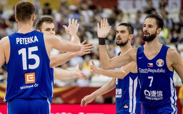 'Thả nhẹ' 13 quả 3 điểm vào rổ Ba Lan, Cộng hòa Czech giành chiến thắng với tỉ số cách biệt ở FIBA World Cup 2019