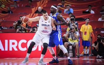 Hủy diệt Philippines, Serbia và Italy dắt tay nhau vào vòng sau của FIBA World Cup 2019