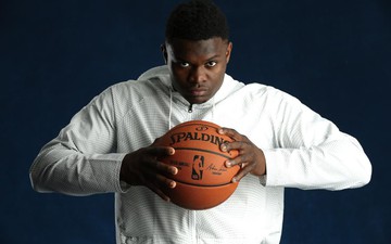 Zion Williamson giúp New Orleans Pelicans đạt doanh số bán vé kỷ lục trong mùa giải mới