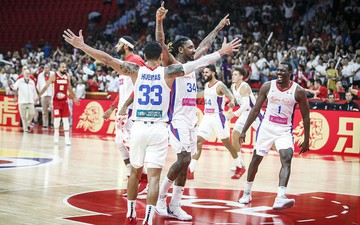 Puerto Rico sống sót vượt qua Tunisia ở cuối trận, chính thức giành chiếc vé vào vòng trong ở FIBA World Cup 2019