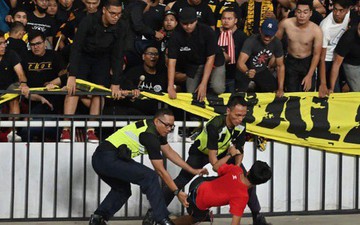 Đội tuyển Thái Lan lên đường tới Indonesia với nỗi lo bị tấn công như tuyển Malaysia