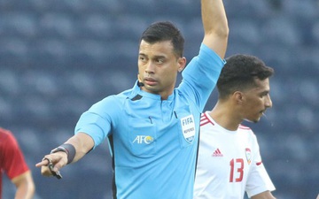 Góc lý giải: Vì sao cầu thủ U23 UAE để bóng chạm tay trong vòng cấm nhưng Việt Nam không có phạt đền?