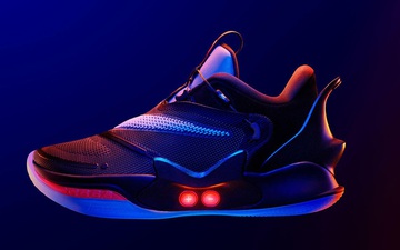 Chiêm ngưỡng Nike Adapt BB 2.0, đôi giày "siêu hot" sắp được các sao bóng rổ NBA sử dụng