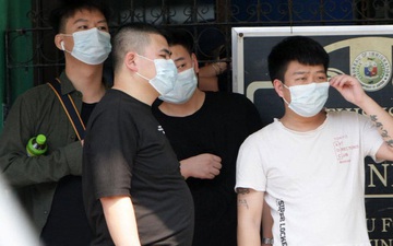 Có biểu hiện nhiễm nCoV nhưng vẫn ham đi xem bóng đá, người đàn ông Trung Quốc khiến 4 người bạn thân vạ lây