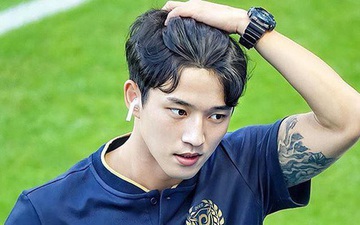 Cầu thủ đẹp trai nhất Hàn Quốc và cuộc sống ngột ngạt tại tâm dịch Daegu: Tôi sinh nhật trong cô đơn, ngày nào bố mẹ cũng gọi để chắc tôi còn khỏe