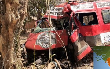 Xe bus mất phanh tạo ra tai nạn kinh hoàng khiến 8 cầu thủ thiệt mạng