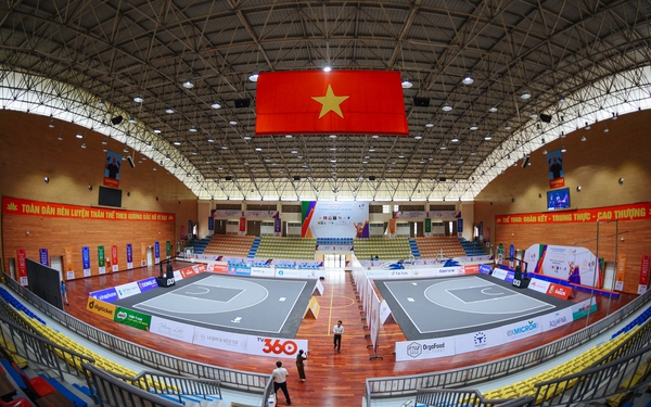 Toàn cảnh nhà thi đấu Thanh Trì, nơi diễn ra bộ môn bóng rổ tại SEA Games 31