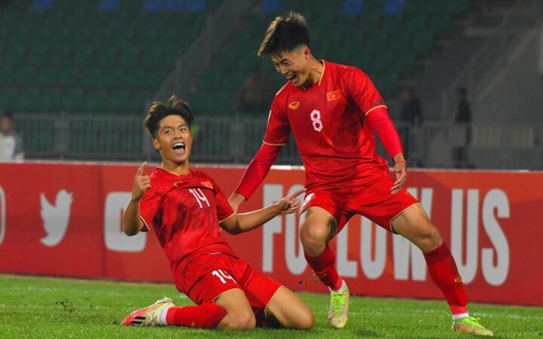 Hàng công U23 Việt Nam: HLV Troussier đặt niềm tin vào dàn tiền đạo U20